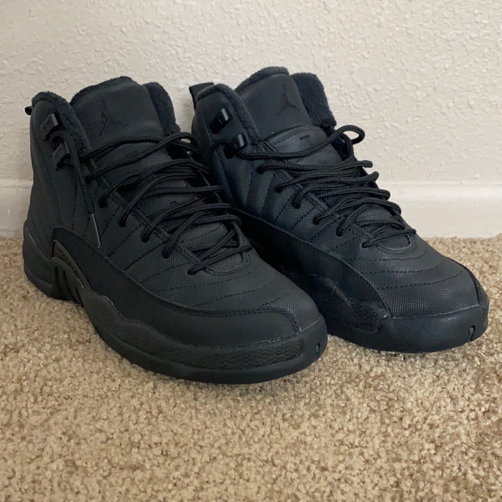 Jordan 12 Retro Winter Black (GS)